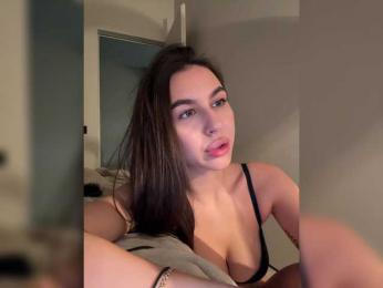 YESSASHA — Bongacams recorded stream screenshot (18 Feb 2025)