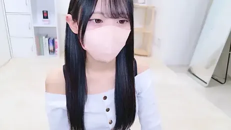 Suzu_ch_xx — Stripchat recorded stream image, 29.09.2025 13:10