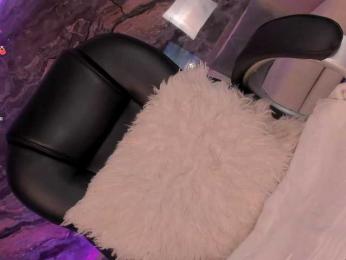 MadelineFox — Bongacams recorded stream image, 29.09.2025 09:00