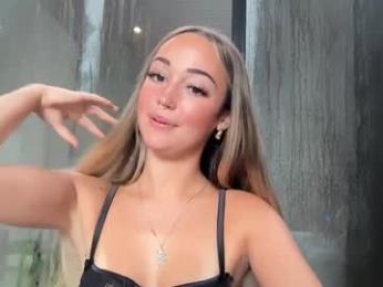 luvlivvyy — Chaturbate recorded stream image, 30.09.2025 02:50