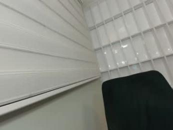 ehotlovea — Chaturbate recorded stream image, 30.09.2025 01:50