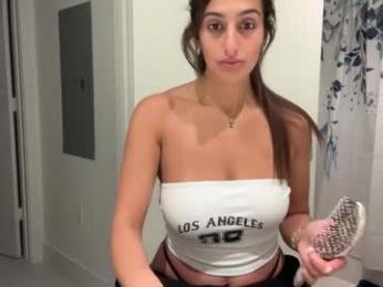 camiliakxoxo — Chaturbate recorded stream image, 30.09.2025 09:40