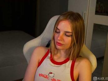 AliceCost — Bongacams recorded stream image, 01.10.2025 11:10