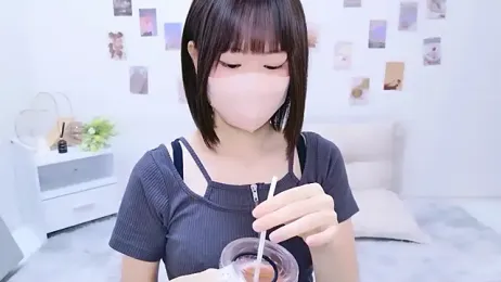 Im_Yu-na — Stripchat recorded stream image, 01.10.2025 13:00