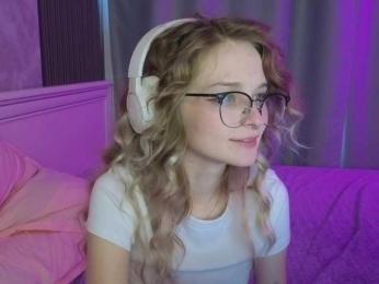 vialeta-baby — Bongacams recorded stream image, 01.10.2025 22:40