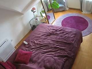 voyeurcam-julmodels-whitebed-4 — Camsoda recorded stream image, 02.10.2025 03:00