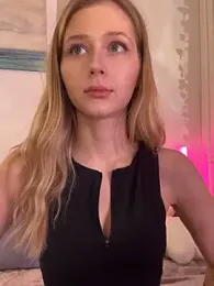 LunaRase — Stripchat recorded stream screenshot (02 Oct 2025)