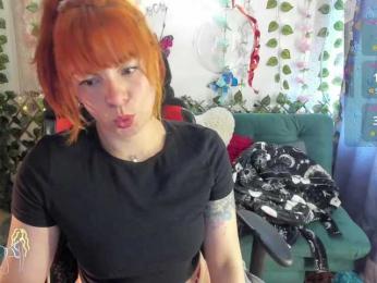 Cocochanell — Bongacams recorded stream screenshot (03 Oct 2025)