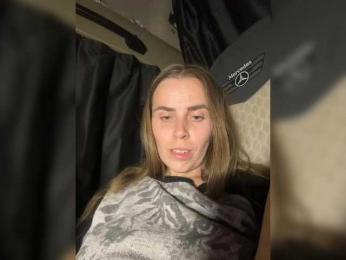 LolaSexxx — Bongacams recorded stream screenshot (03 Oct 2025)