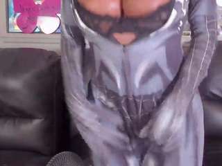 karliekayozz — Camsoda recorded stream image, 04.10.2025 02:00