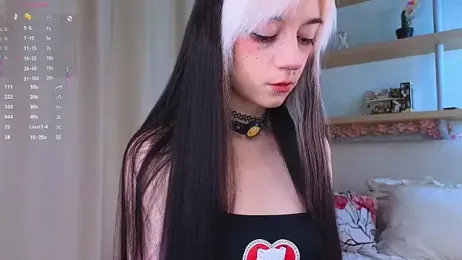 TristaRoht — Stripchat recorded stream screenshot (04 Oct 2025)