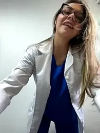 alicee16 — Stripchat recorded stream image, 04.10.2025 20:10