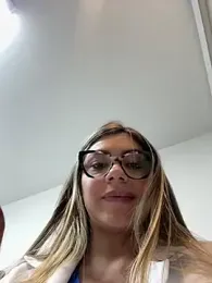alicee16 — Stripchat recorded stream image, 04.10.2025 20:10