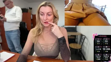 legsLONG — Stripchat recorded stream image, 19.02.2025 05:00