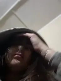 NikaMur — Stripchat recorded stream screenshot (19 Feb 2025)