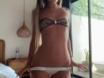 luvlivvyy — Chaturbate recorded stream image, 05.10.2025 02:30