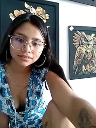 SofieLove_01 — Stripchat recorded stream image, 05.10.2025 07:40