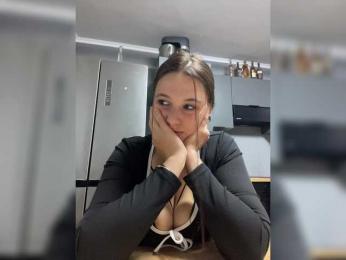 Potifays — Bongacams recorded stream screenshot (05 Oct 2025)