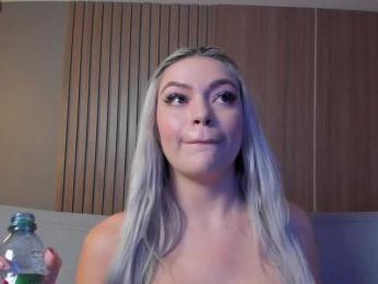 milaowens — Bongacams recorded stream screenshot (19 Feb 2025)