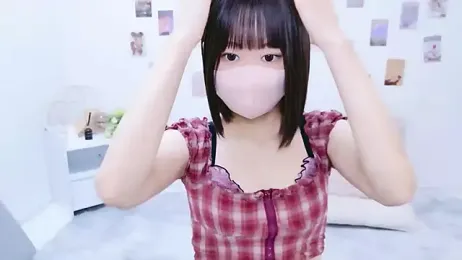Im_Yu-na — Stripchat recorded stream image, 06.10.2025 13:00
