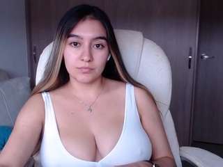 alexyferrer — Camsoda recorded stream image, 19.02.2025 12:50