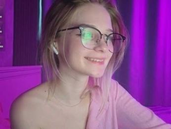 vialeta-baby — Bongacams recorded stream image, 06.10.2025 22:20