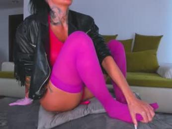 eves_bodyxxx — Chaturbate recorded stream image, 09.10.2025 06:00