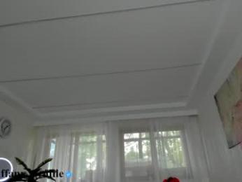 tiffanyhouston_ — Chaturbate recorded stream image, 09.10.2025 06:30