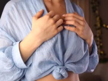 little_poetry — Chaturbate recorded stream image, 09.10.2025 15:00