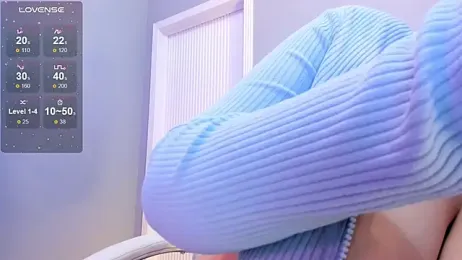 akura011 — Stripchat recorded stream image, 10.10.2025 05:20
