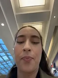 Holly_Play — Stripchat recorded stream image, 10.10.2025 10:10