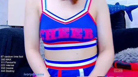 IvoryDreams — Stripchat recorded stream screenshot (10 Oct 2025)