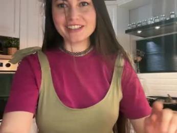 laurenbrite — Chaturbate recorded stream screenshot (10 Oct 2025)