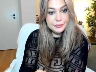 sexxykimm — Camsoda recorded stream image, 11.10.2025 07:50