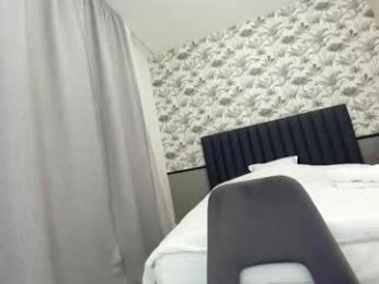ehotlovea — Chaturbate recorded stream image, 20.02.2025 00:40
