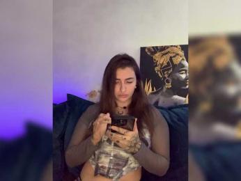 WILDGIRL — Bongacams recorded stream image, 12.10.2025 04:50