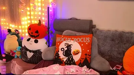 Angel-Lewd-Cake — Stripchat recorded stream screenshot (12 Oct 2025)