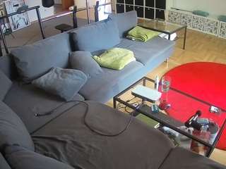 voyeurcam-julmodels-living-3 — Camsoda recorded stream image, 09.10.2025 18:00