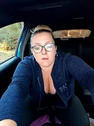 winniess40 — Stripchat recorded stream image, 13.10.2025 07:10