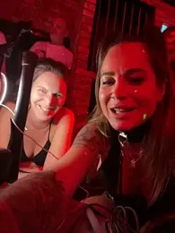 Etwas_neugierig — Stripchat recorded stream screenshot (13 Oct 2025)