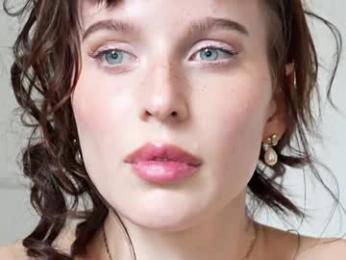 ellaa91 — Chaturbate recorded stream screenshot (13 Oct 2025)