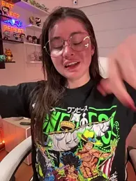 Sharon_07 — Stripchat recorded stream image, 13.10.2025 23:50