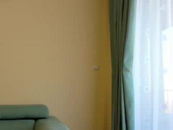 elaanna — Chaturbate recorded stream screenshot (20 Feb 2025)