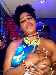 AmazonianMistress — Stripchat recorded stream image, 14.10.2025 22:50