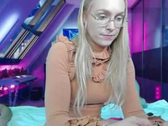siswet19 — Chaturbate recorded stream image, 20.02.2025 15:10