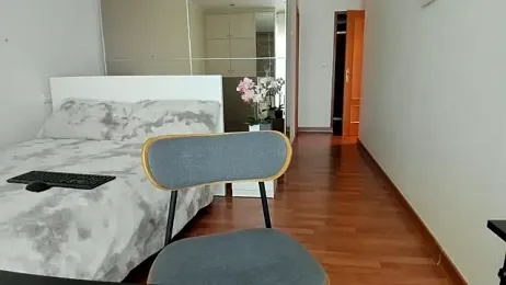 dulceys — Stripchat recorded stream image, 17.10.2025 08:40