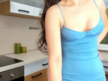 elaanna — Chaturbate recorded stream screenshot (17 Oct 2025)