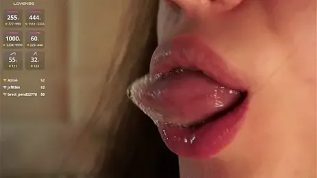 vivid_girls_vg — Stripchat recorded stream image, 17.10.2025 07:40