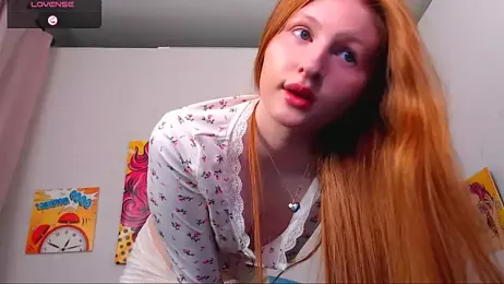 LuxXAngel — Stripchat recorded stream image, 17.10.2025 23:40