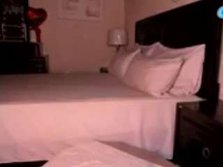 iluvsaffire-bleu — Camsoda recorded stream screenshot (17 Oct 2025)